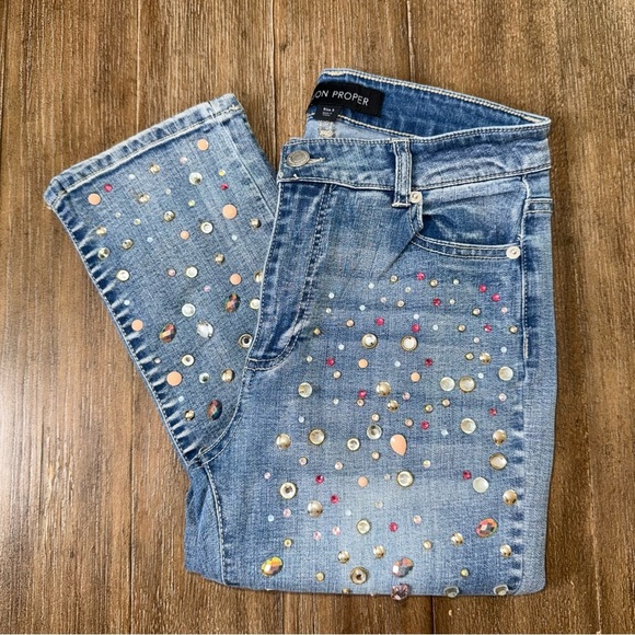 Boston Proper Scattered Embellishment Slim Straight Leg Jean NWOT Sz 2 - Picture 5 of 16